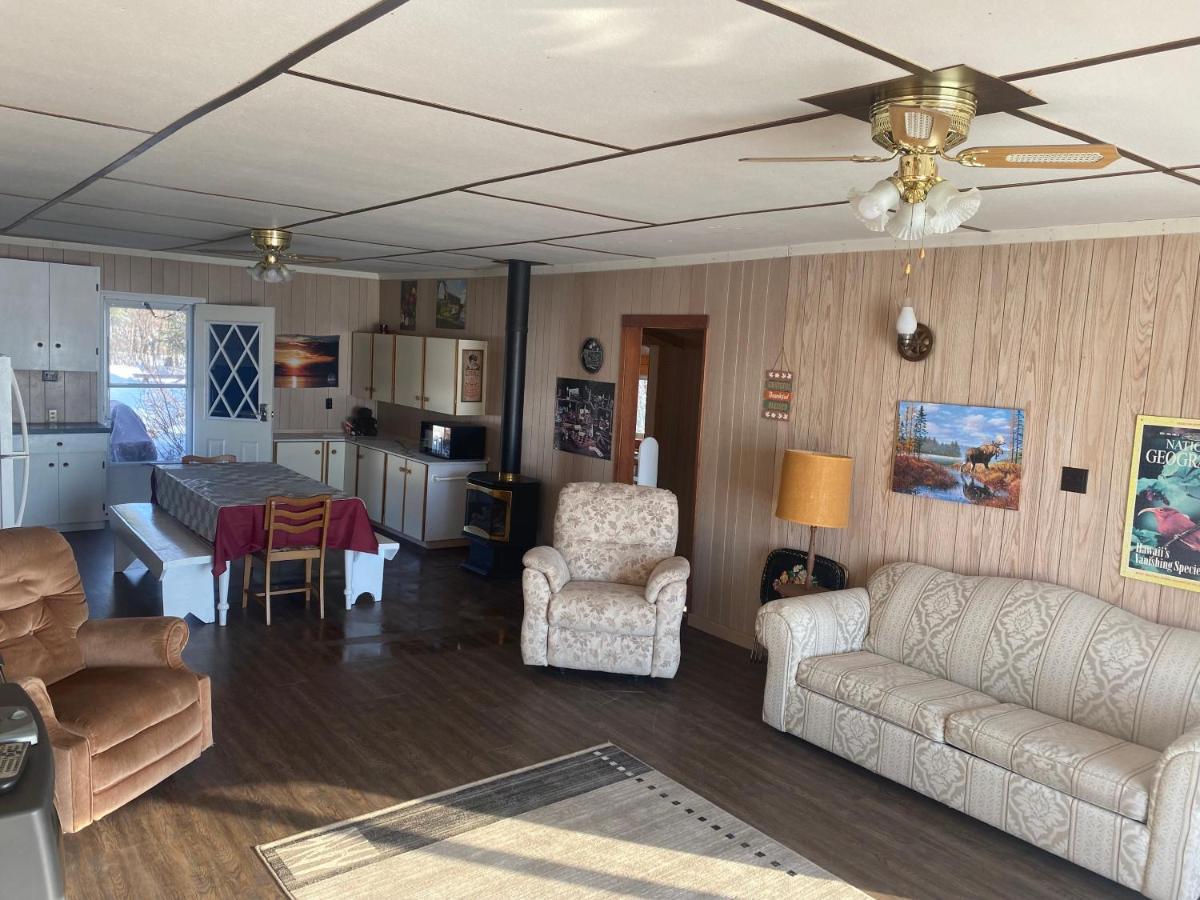 Ntj Moose Lake Cabin Bonnyville Exterior foto